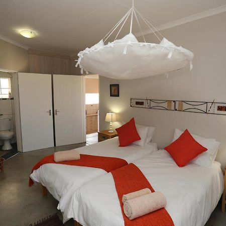 Orange House Self Catering Lägenhet Aus Exteriör bild